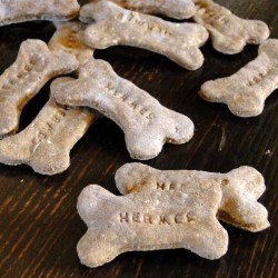 Personnalised dog biscuits Crumble aux Pommes