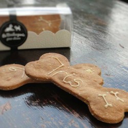 Personnalised Dog Biscuits Peanut